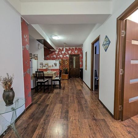 Отель Casa Helen House, Iasi Valea Adanca Экстерьер фото